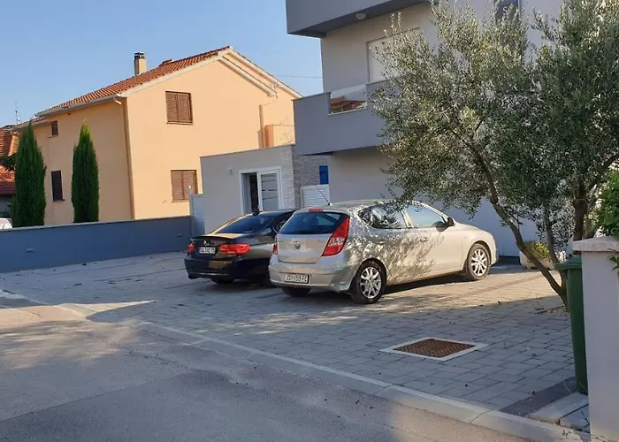 شقة Spant زادار