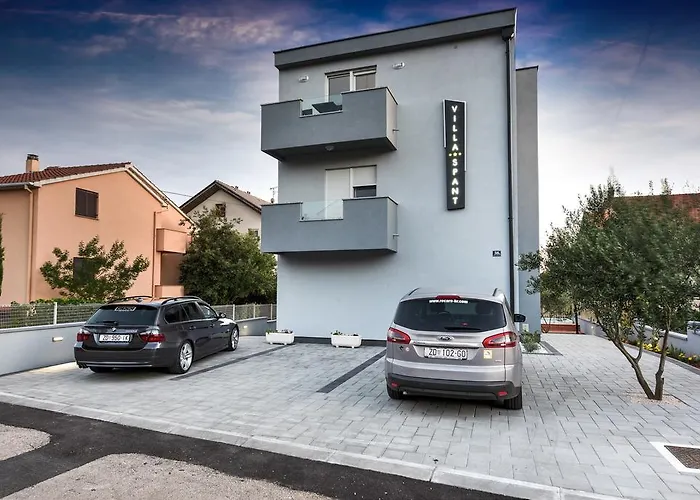 公寓 Spant 扎达尔